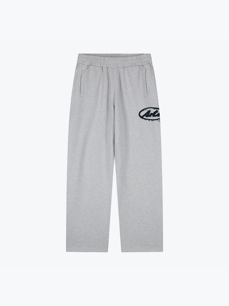 Arte Antwerp Arte Antwerp - Circle Patch Logo Sweatpants Grey - Broeken - Heren Grijs Broeken